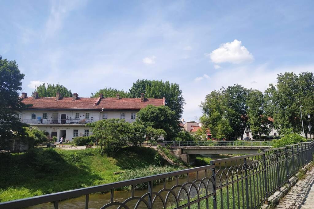 Private Sauna & 4 Bedrooms Old Town Rooftop Apartment Вильнюс Экстерьер фото